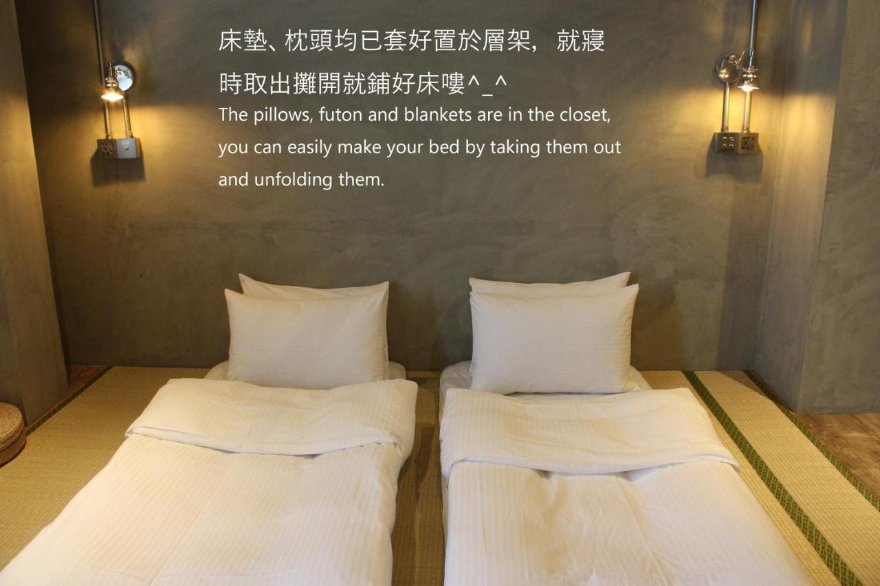 The Retro Tai-Pan Hotel Tainan Exterior photo